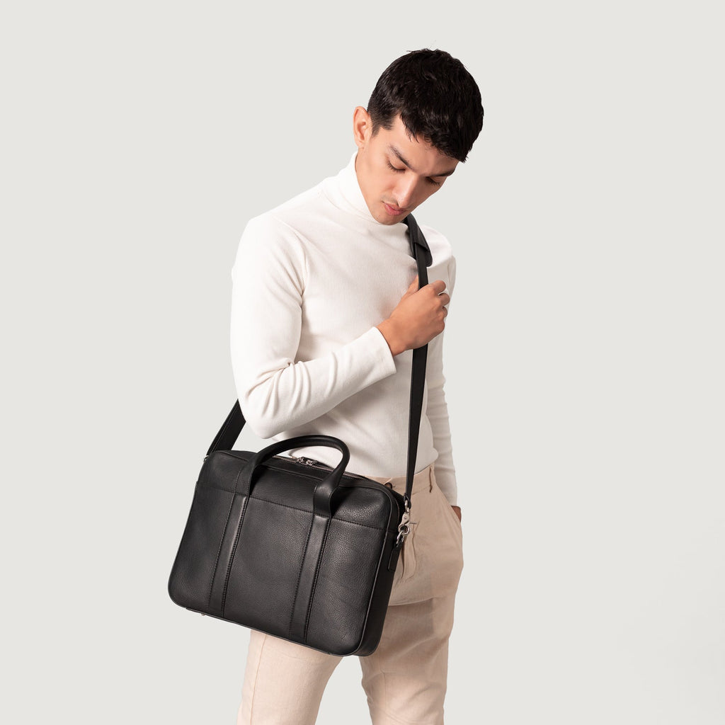 The Captain Black Leather Briefcase - detail view
