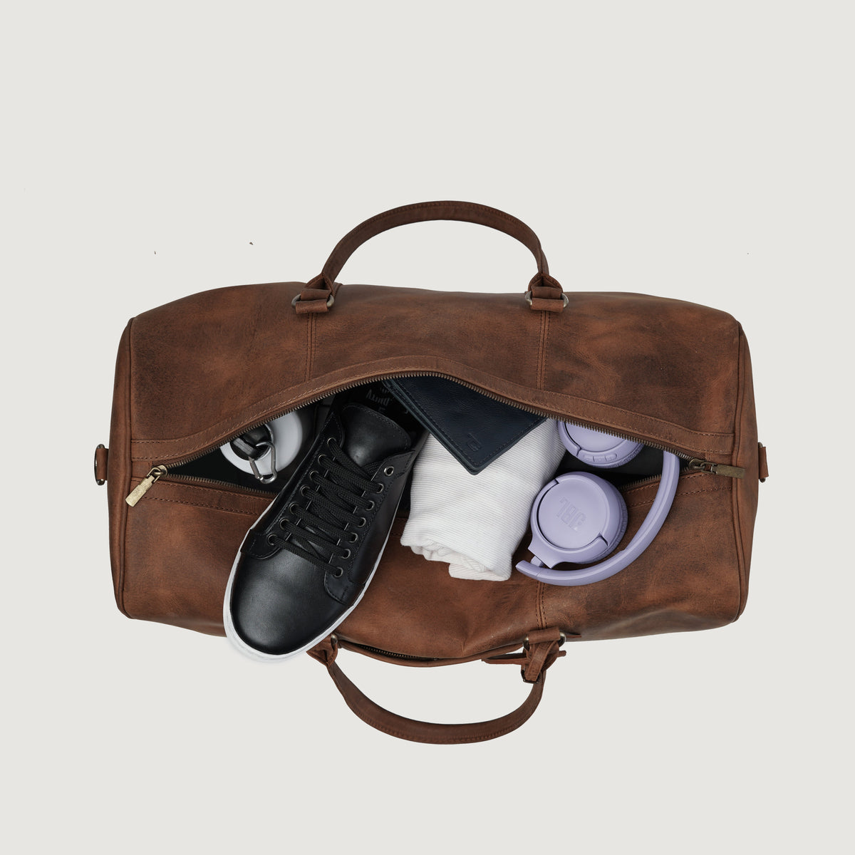 The Darrio Vintage Tan Brown Leather Duffle Bag